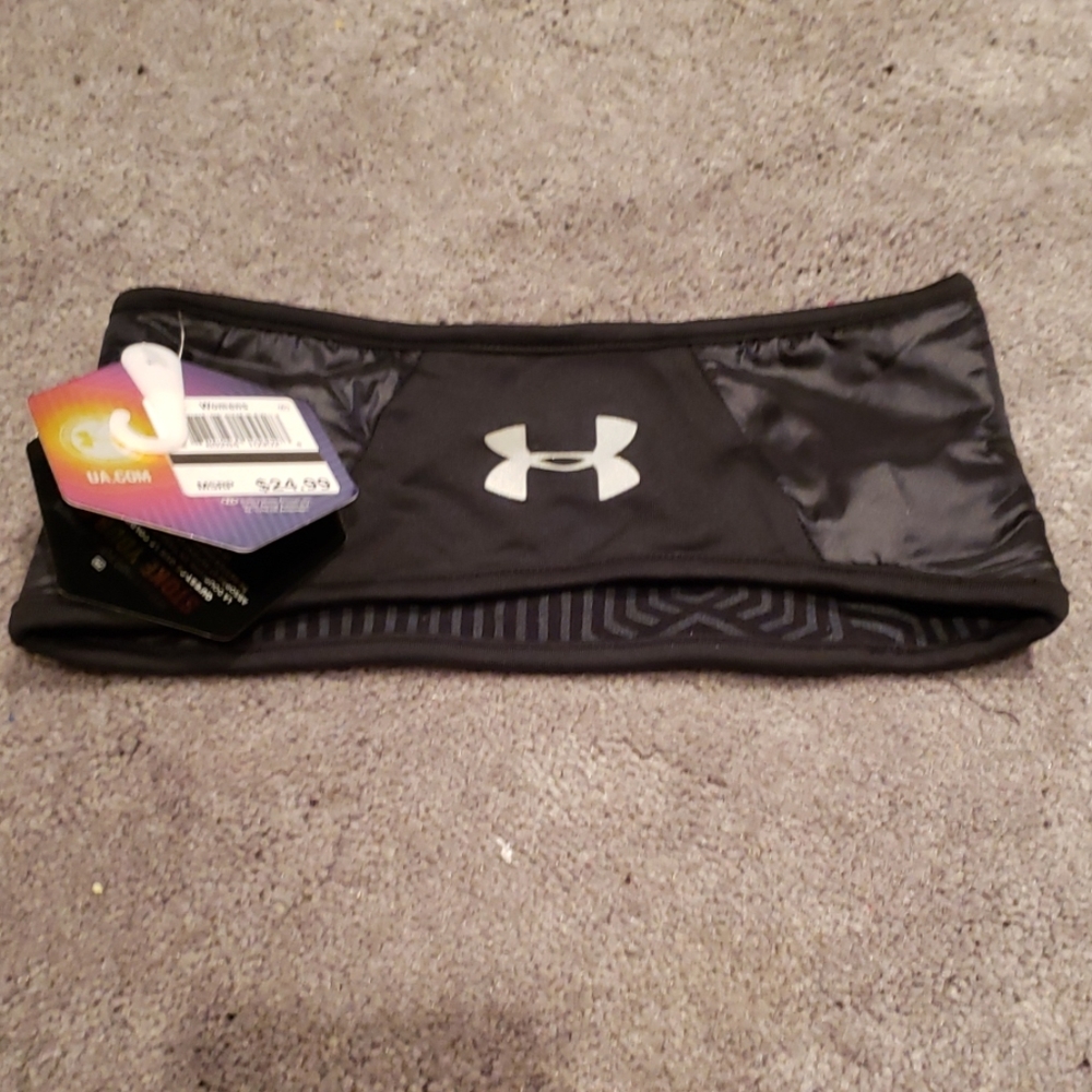Ear warmer to run or walk outdoors in the cold